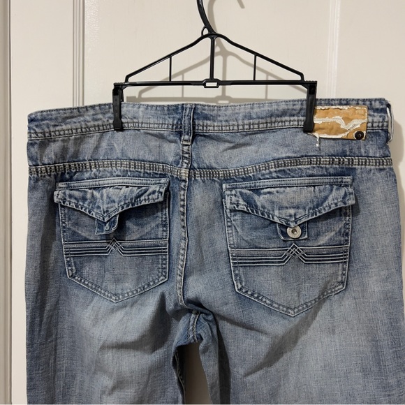 Buffalo Jeans Light Blue Jeans - Picture 4 of 8